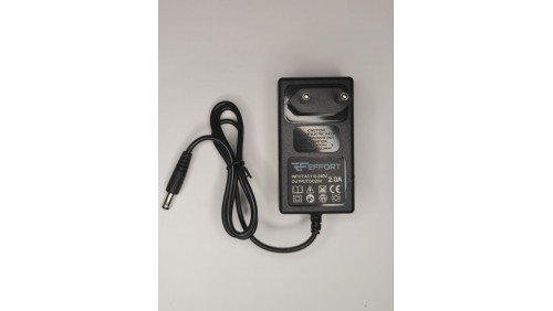 Зарядное устройство EFFORT для аккумуляторов литий-ион 20 В сила тока 2A Зарядное устройство EFFORT для аккумуляторов литий-ион 20 В сила тока 2A
