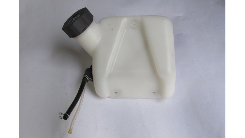 Бензобак в сборе для мотокосы Oleo Mac Sparta 25 Бензобак в сборе для мотокосы Oleo Mac Sparta 25