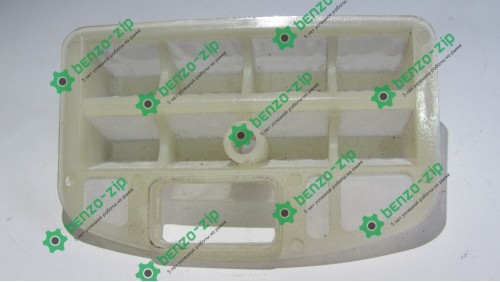 Фильтр воздушный для бензопилы Oleo-Mac 936-937