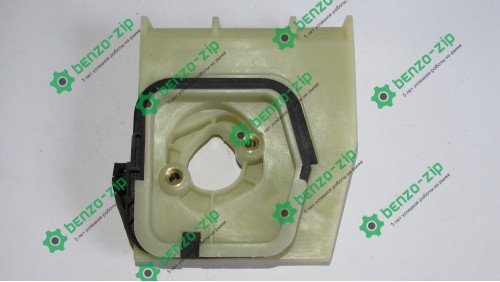 Держатель карбюратора БП Homelite 4515