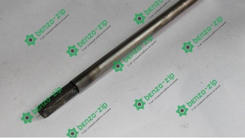 Ведущий вал (жесткий привод) d-8 мм квадрат 153см