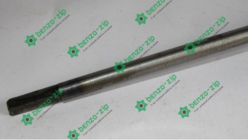 Ведущий вал (жесткий привод) d-8 мм квадрат 153см