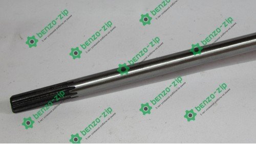 Ведущий вал (жесткий привод) d-8 мм на 9 шлицов для мотокосы 153см Ведущий вал (жесткий привод) d-8 мм на 9 шлицов для мотокосы 153см