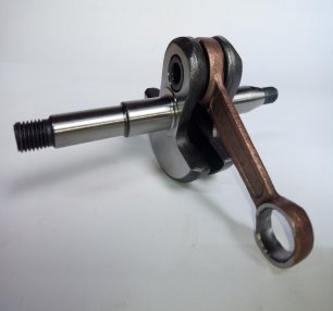 Коленвал на китайскую бензокосу