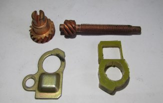 Натяжитель цепи бензопилы