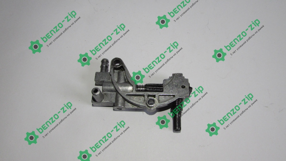 Масляный насос бензопилы